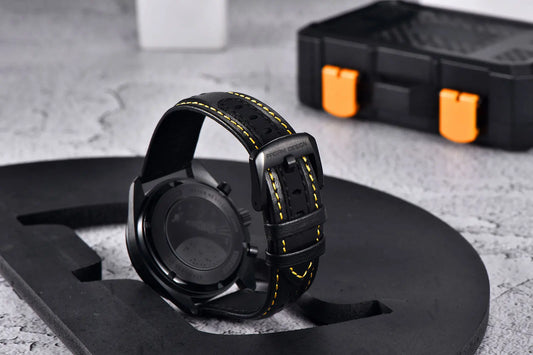 Elegant Round Leather Watch with Sapphire Crystal