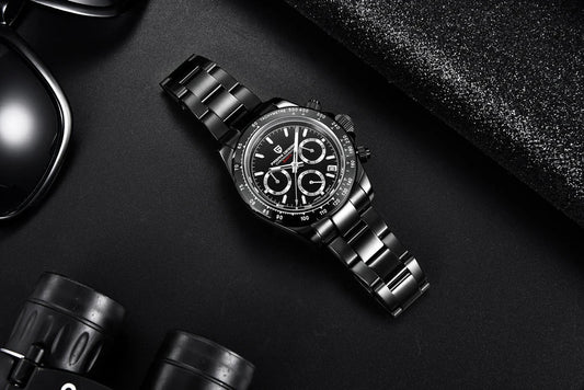 Elegant Stainless Steel Sports Watch with Sapphire Crystal