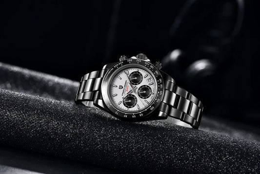 Elegant Stainless Steel Sports Watch with Sapphire Crystal