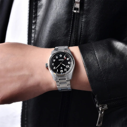 Elegant Automatic Dive Watch with Sapphire Crystal