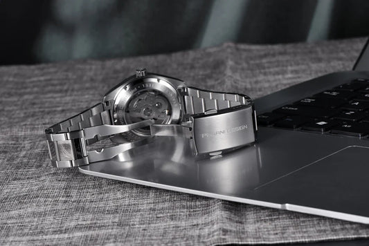 Elegant Round Display Watch with Japanese Movement