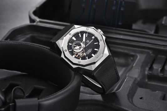 Elegant Waterproof Round Dial Watch with Screw Crown