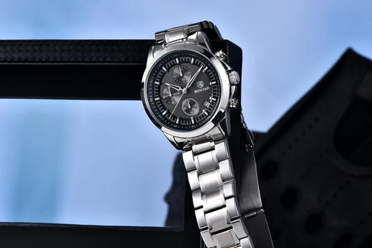 Elegance Meets Functionality: The Perfect Quartz Watch